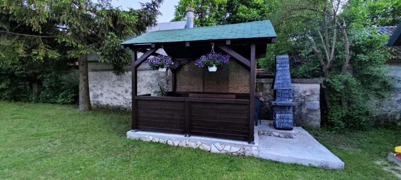 Apartment Gradina Korenica Exterior foto